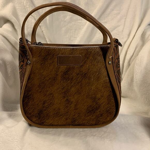 NWT Wrangler Genuine Hair-On Cowhide Tote Crossbody Bag - Brown - Picture 2 of 10